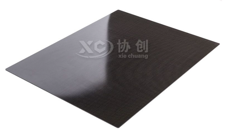 為什么平紋碳纖維板在現(xiàn)代工業(yè)中如此重要？
